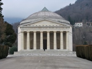tempio-canoviano